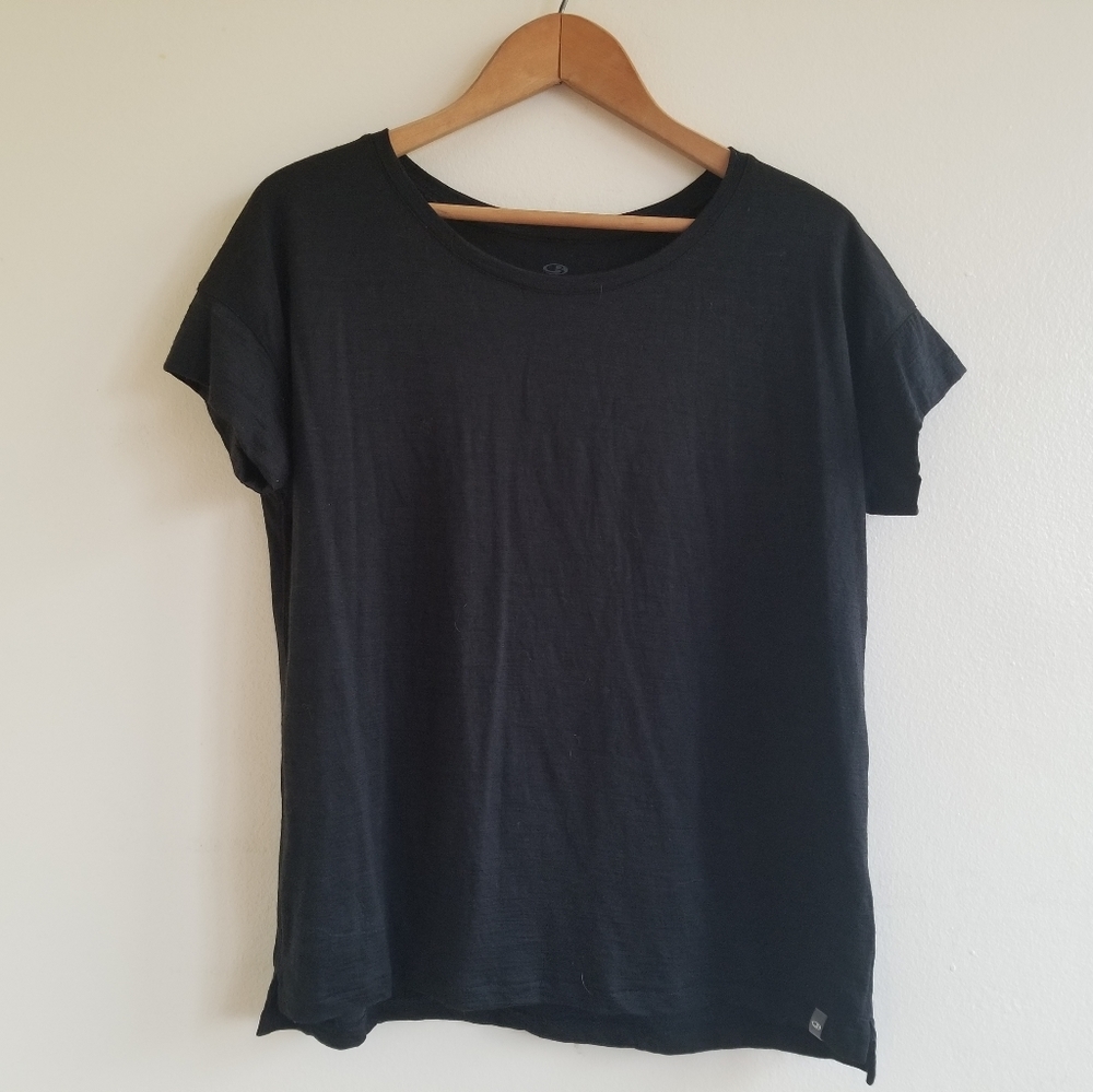 Icebreaker Medium Black merino T shirt.